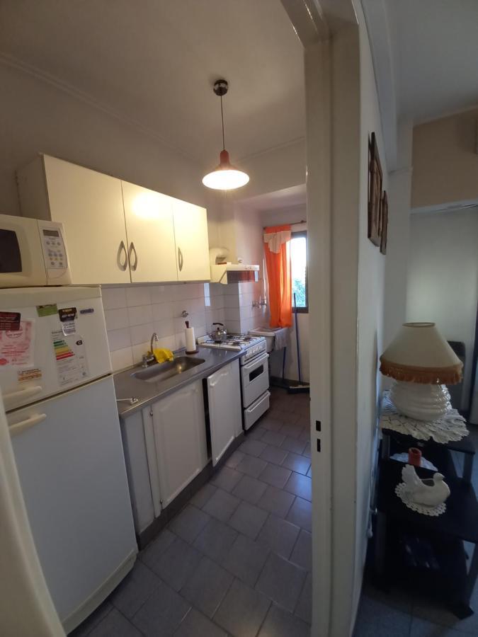 Temporario La Plata Centro Balcon Al Frenteアパートメント エクステリア 写真