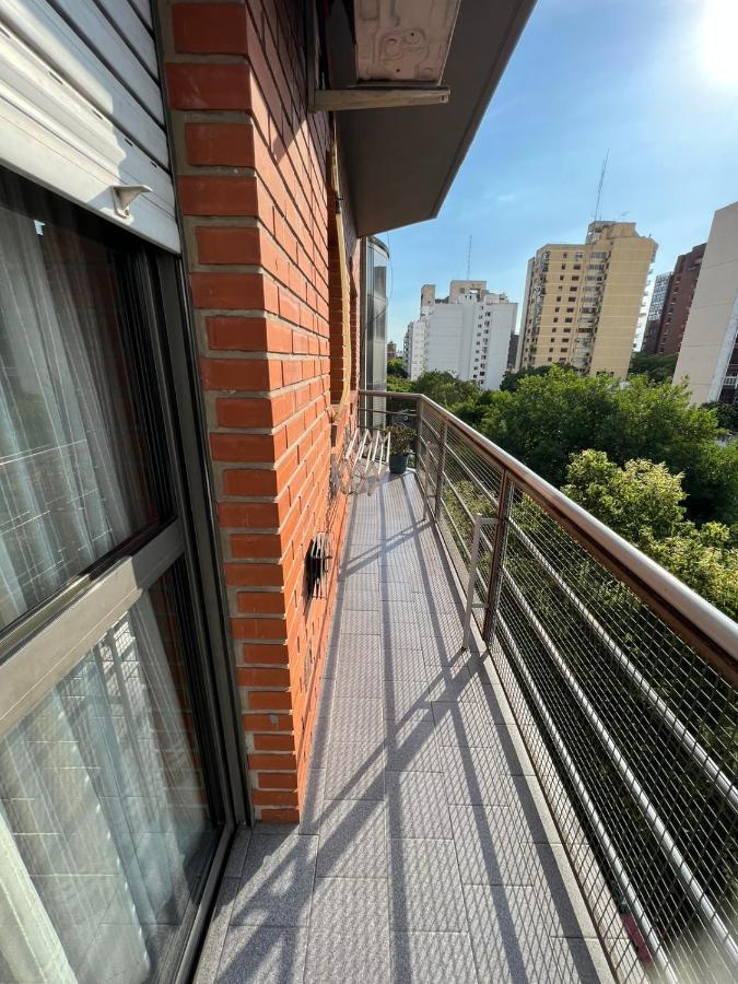 Temporario La Plata Centro Balcon Al Frenteアパートメント エクステリア 写真