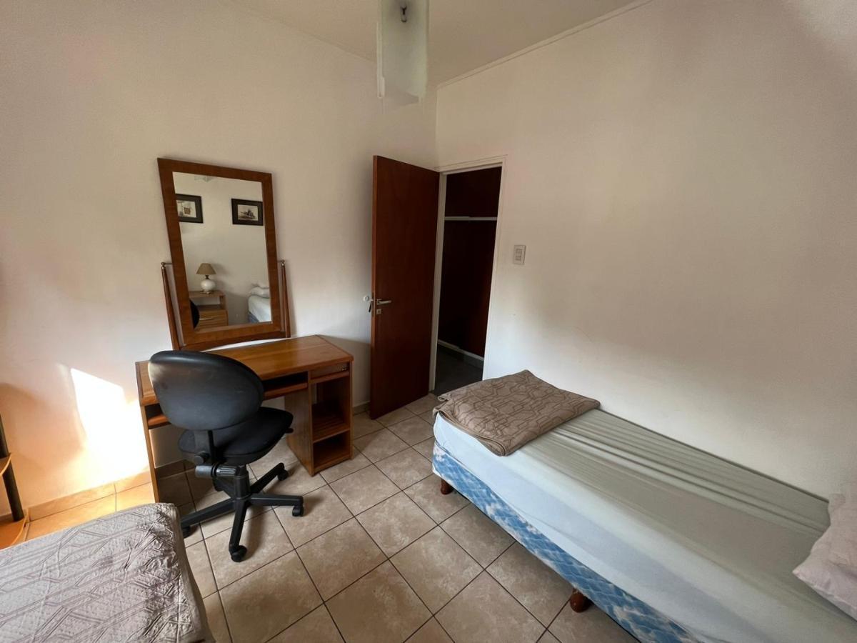 Temporario La Plata Centro Balcon Al Frenteアパートメント エクステリア 写真